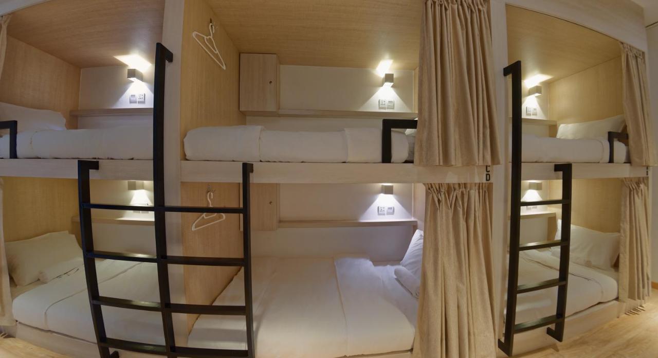 Bulatan Hostel Tanjong Aru Esterno foto
