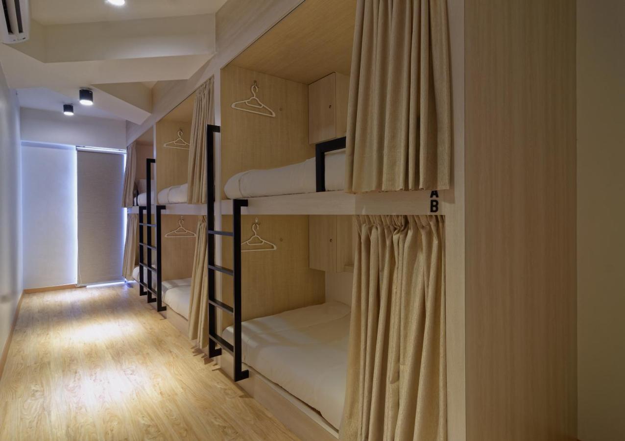 Bulatan Hostel Tanjong Aru Esterno foto