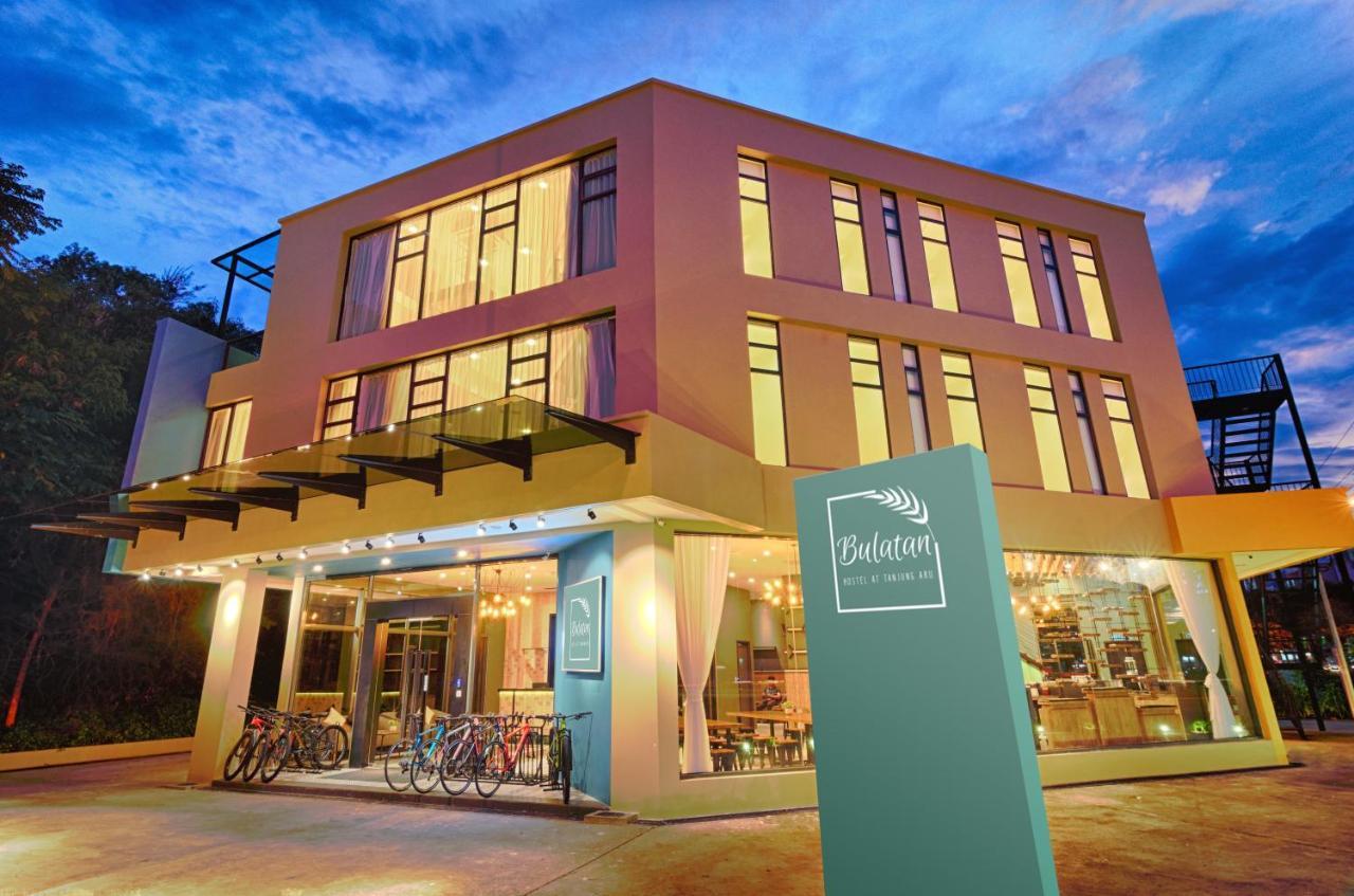 Bulatan Hostel Tanjong Aru Esterno foto
