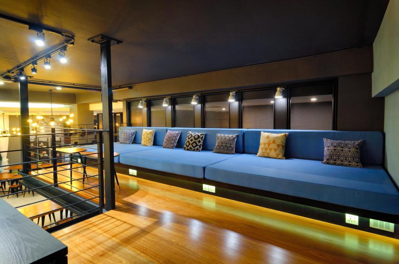 Bulatan Hostel Tanjong Aru Esterno foto