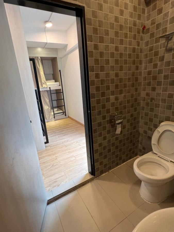Bulatan Hostel Tanjong Aru Esterno foto