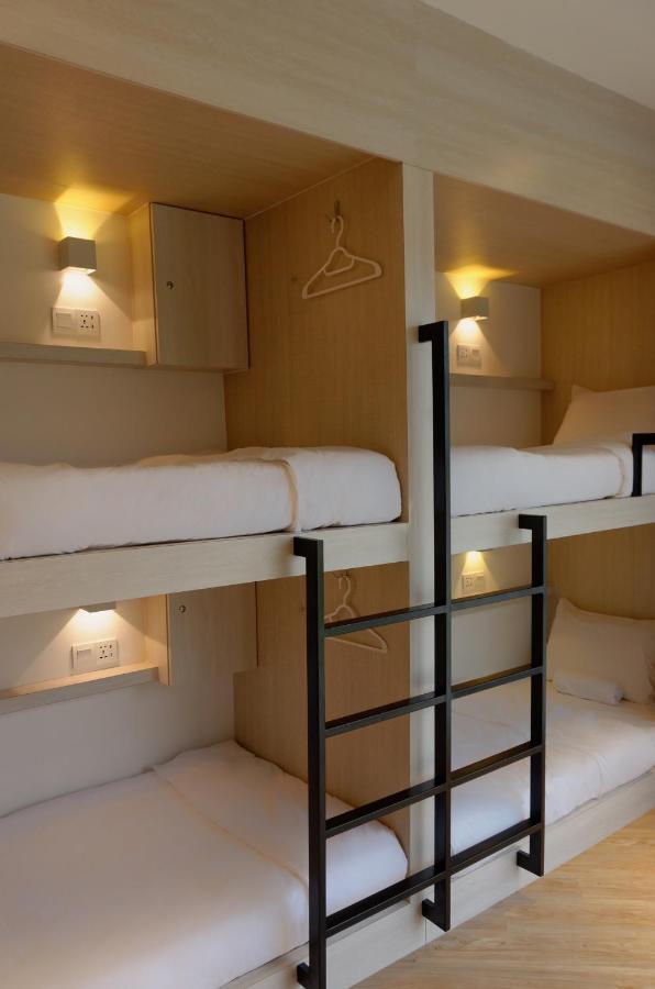 Bulatan Hostel Tanjong Aru Esterno foto