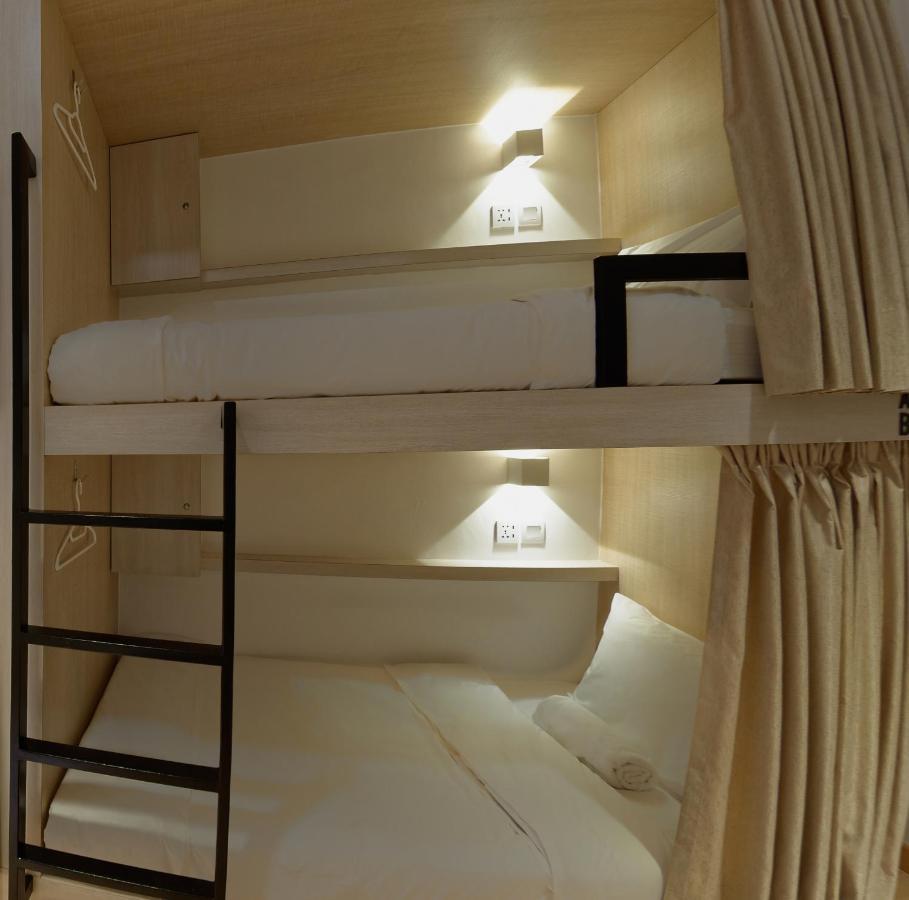 Bulatan Hostel Tanjong Aru Esterno foto